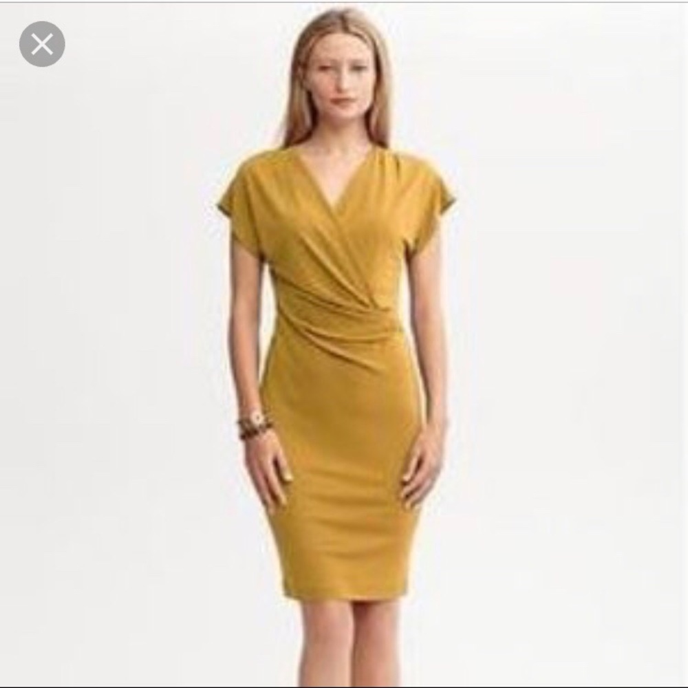 Banana Republic faux wrap dress M